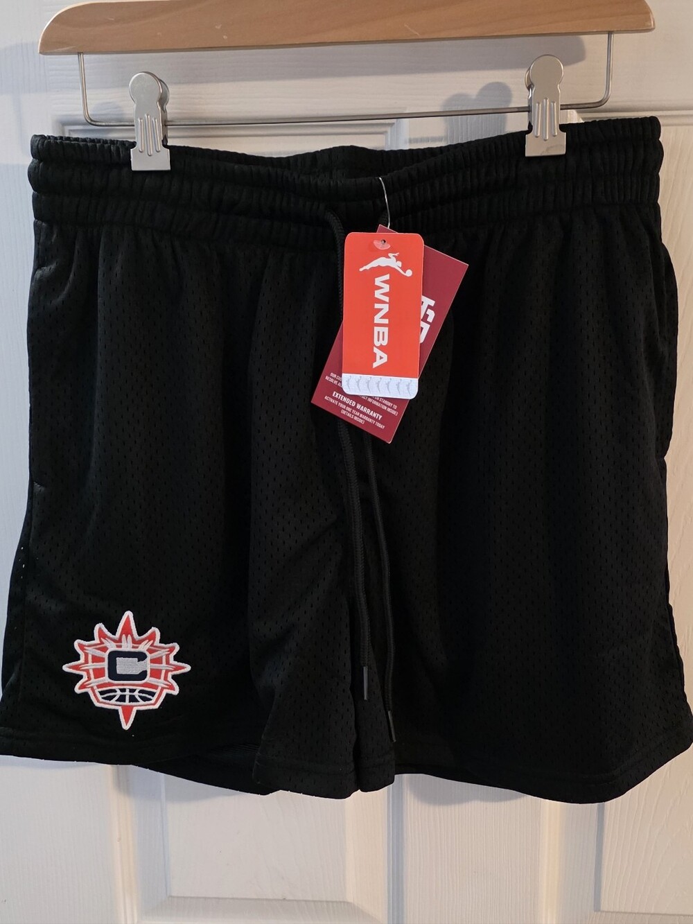 New! WNBA Connecticut Suns Shorts Size Large